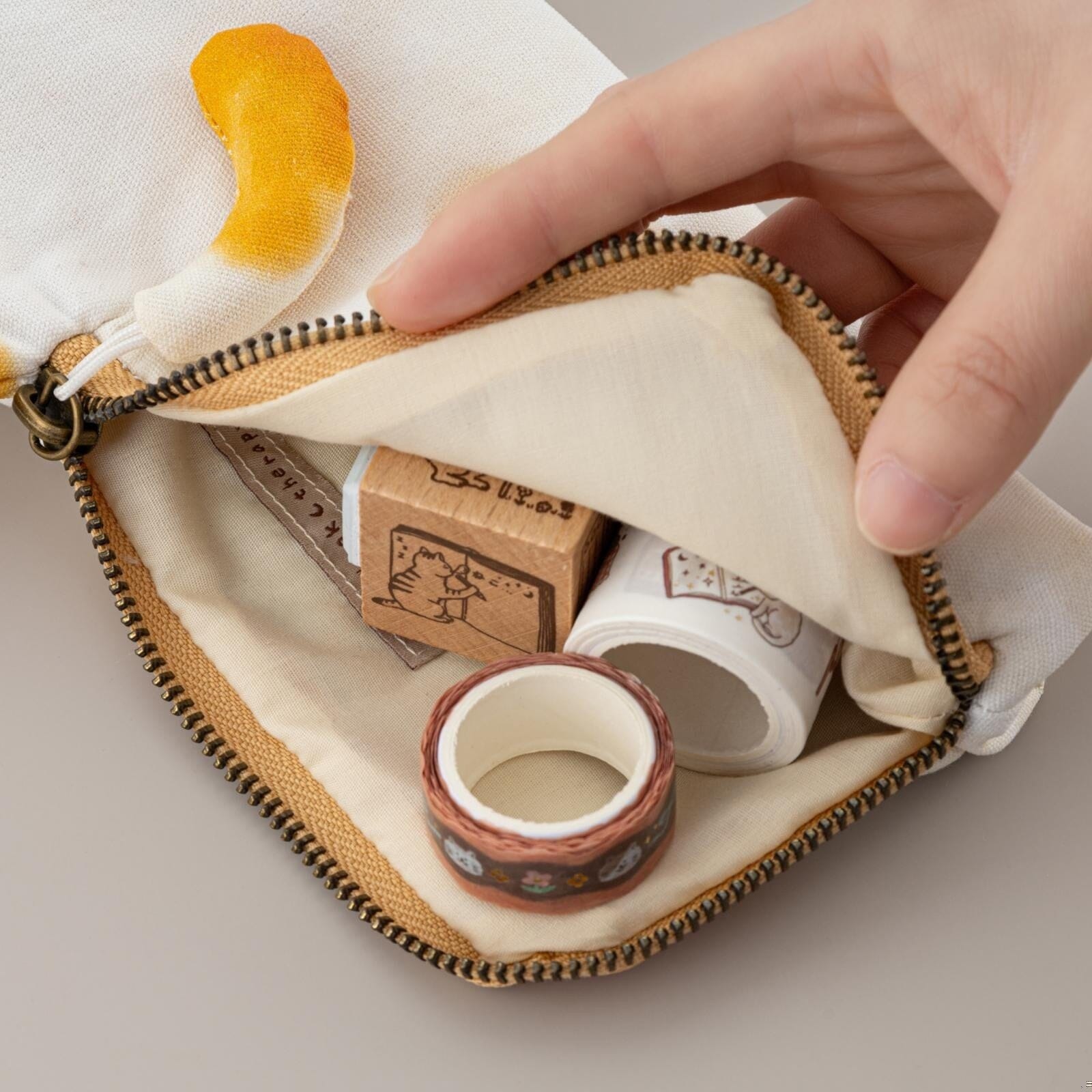 Tsuki ‘Neko Days’ Travel Pen Pouch ☾
